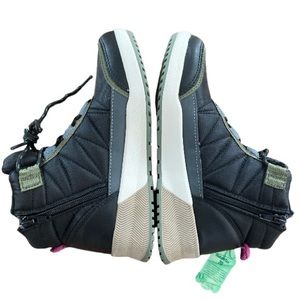 Lands End Transitional Snow Boot Sz: 6b NWT